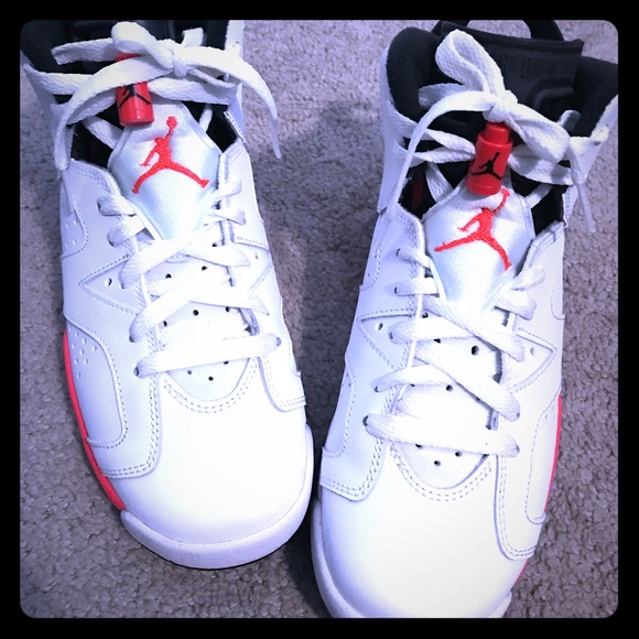 Air Jordan 6 Retro - Picture 1 of 2